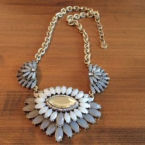 LOFT ANTIQUED STATEMENT NECKLACE
